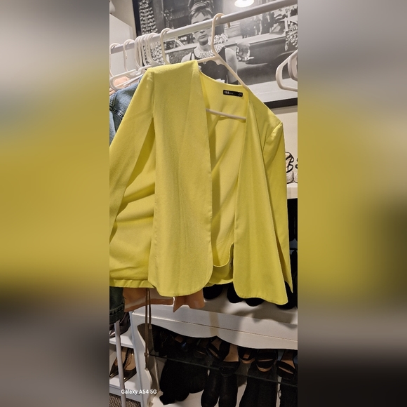 Open Wing Jacket - Picture 1 of 1